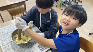 Thumbnail of post image 098