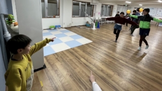 Thumbnail of post image 073